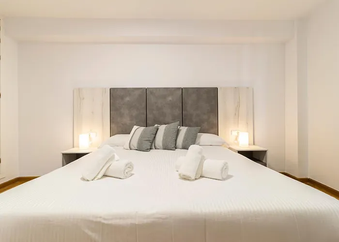 Allo Apartments Francos IV Centro Parking 3 Habitaciones